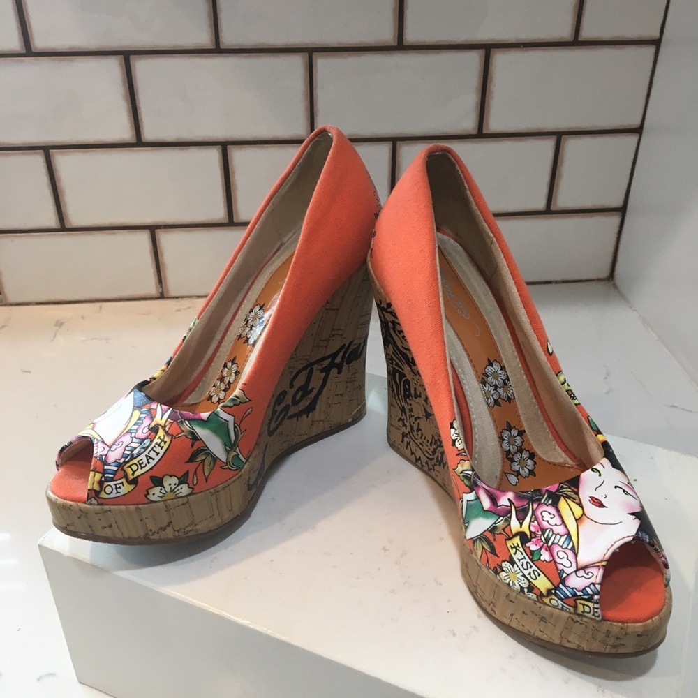 Ed Hardy Wedge